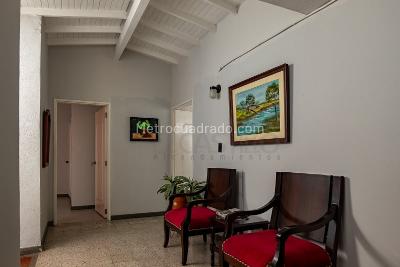 Apartamento en venta en La Almeria, Medellín · foto 14 de 20
