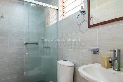 Apartamento en venta en La Almeria, Medellín · foto 16 de 20
