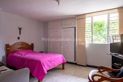 Apartamento en venta en La Almeria, Medellín · foto 9 de 20