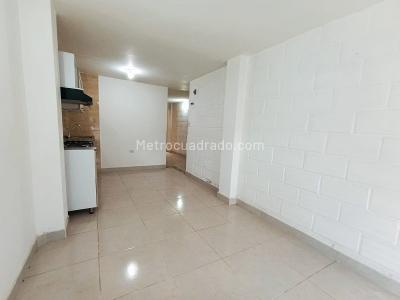 Apartamento de 2 alcobas en venta en La Floresta, Medellín, 50 m² · foto 3 de 9