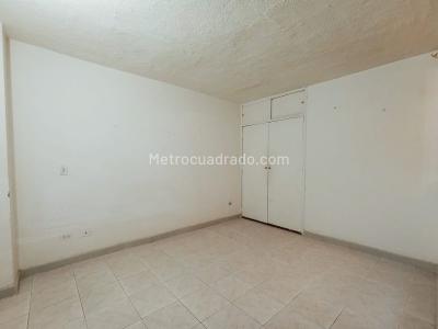 Apartamento de 2 alcobas en venta en La Floresta, Medellín, 50 m² · foto 6 de 9