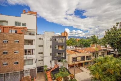 Apartamento de 3 alcobas en venta en Belen Rosales, Medellín, 137 m² · foto 12 de 12
