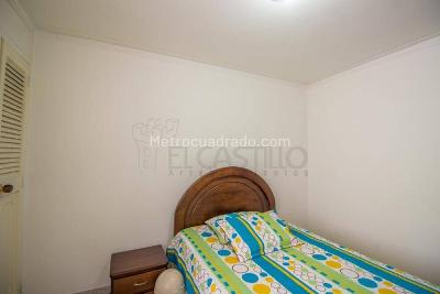 Apartamento de 3 alcobas en venta en Belen Rosales, Medellín, 137 m² · foto 8 de 12