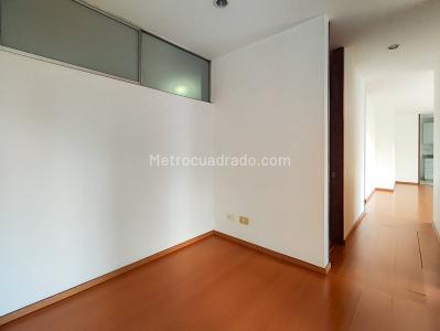 Apartamento de 2 alcobas en arriendo en El Poblado, Medellín, 120 m² · foto 10 de 16
