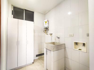Apartamento de 2 alcobas en arriendo en El Poblado, Medellín, 120 m² · foto 16 de 16