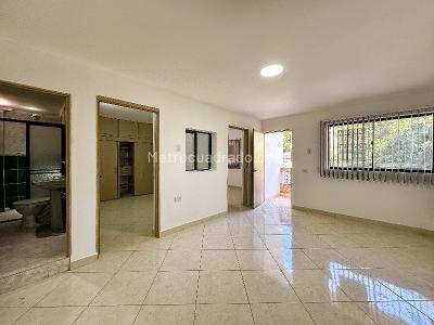 Apartamento de 2 alcobas en arriendo en Belen La Gloria, Medellín, 60 m² · foto 3 de 9