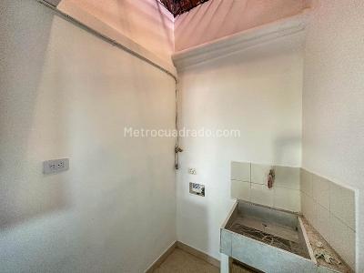 Apartamento de 2 alcobas en arriendo en Belen La Gloria, Medellín, 60 m² · foto 9 de 9
