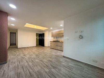 Apartamento de 3 alcobas en arriendo en Belen La Palma, Medellín, 93 m² · foto 2 de 11