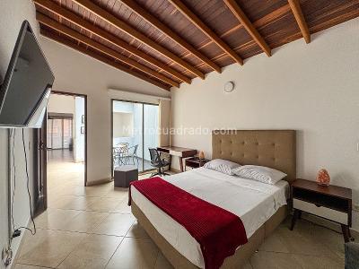 Apartamento en arriendo en Laureles Nogal, Medellín · foto 12 de 20