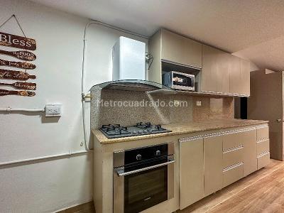 Casa en arriendo en Belen Malibu, Medellín · foto 4 de 16