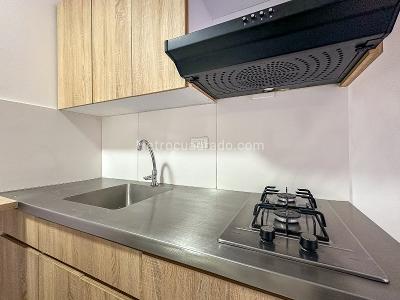 Apartaestudio en arriendo en La Almeria, Medellín, 43 m² · foto 6 de 9