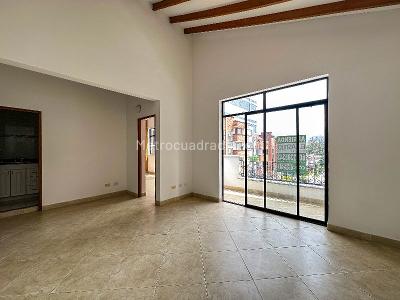 Apartamento de 2 alcobas en arriendo en Las Acacias, Medellín, 80 m² · foto 3 de 7