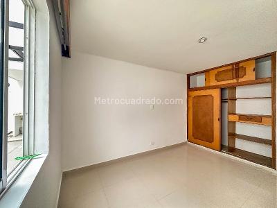 Apartamento de 2 alcobas en arriendo en Laureles, Medellín, 125 m² · foto 6 de 10