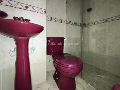 Apartamento de 4 alcobas en arriendo en El Velodromo, Medellín, 120 m² · foto 14 de 16