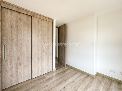 Apartamento de 3 alcobas en arriendo en Las Lomitas, Sabaneta, 70 m² · foto 6 de 13