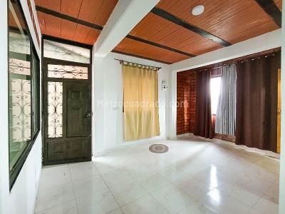 Apartamento de 2 alcobas en arriendo en Robledo Palenque, Medellín, 52 m² · foto 2 de 10
