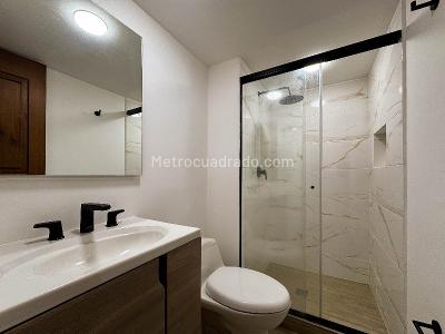 Apartamento de 3 alcobas en arriendo en El Tesoro, Medellín, 115 m² · foto 12 de 15