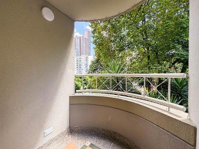 Apartamento de 3 alcobas en arriendo en El Tesoro, Medellín, 115 m² · foto 2 de 15