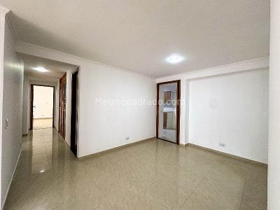 Apartamento de 3 alcobas en arriendo en El Tesoro, Medellín, 115 m² · foto 6 de 15