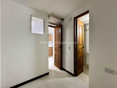 Apartamento de 3 alcobas en arriendo en El Tesoro, Medellín, 115 m² · foto 8 de 15