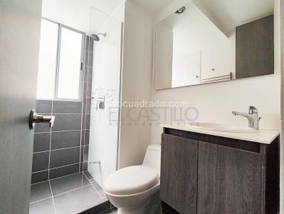 Apartamento de 2 alcobas en arriendo en Ciudad Del Rio, Medellín, 72 m² · foto 12 de 14