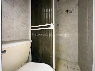 Casa de 5 alcobas en arriendo en Prado Centro, Medellín, 150 m² · foto 17 de 18
