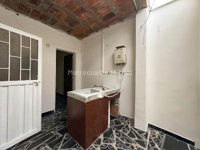 Casa de 5 alcobas en arriendo en Prado Centro, Medellín, 150 m² · foto 18 de 18