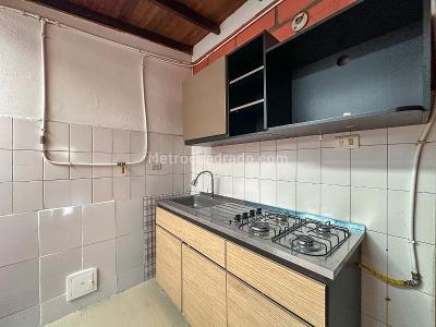 Apartamento de 2 alcobas en arriendo en Girardot, Medellín, 72 m² · foto 4 de 9