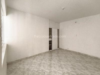 Apartamento de 5 alcobas en arriendo en San Joaquin, Medellín, 236 m² · foto 10 de 17