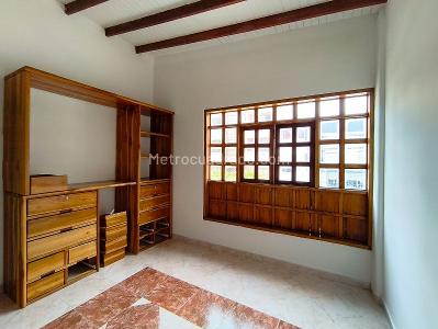 Apartamento de 2 alcobas en arriendo en Belen Malibu, Medellín, 60 m² · foto 4 de 7