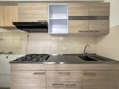 Apartamento de 3 alcobas en arriendo en Belen Parque, Medellín, 65 m² · foto 4 de 11