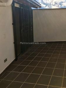 Apartamento de 3 alcobas en arriendo en Belen La Gloria, Medellín, 160 m² · foto 9 de 15