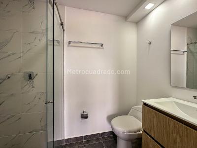 Apartamento de 3 alcobas en arriendo en Las Acacias, Medellín, 134 m² · foto 13 de 15