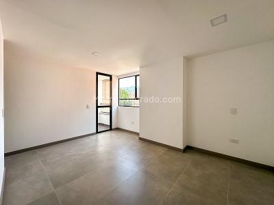 Apartamento de 3 alcobas en arriendo en Las Acacias, Medellín, 134 m² · foto 9 de 15