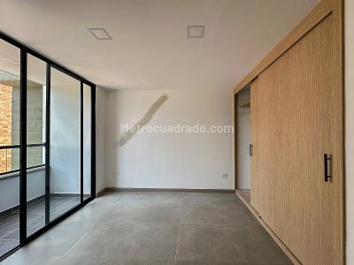 Apartamento de 2 alcobas en arriendo en Laureles, Medellín, 110 m² · foto 7 de 10