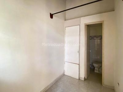 Apartamento de 3 alcobas en arriendo en Las Acacias, Medellín, 130 m² · foto 9 de 12