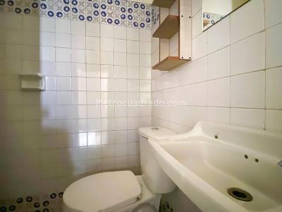 Apartamento de 3 alcobas en arriendo en Las Acacias, Medellín, 130 m² · foto 10 de 12