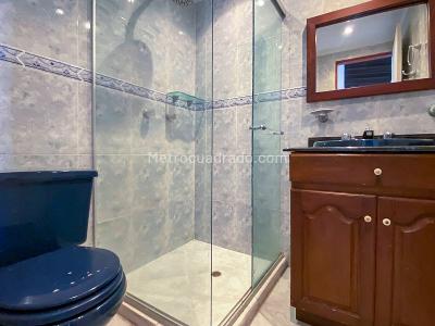 Apartamento de 3 alcobas en arriendo en Las Acacias, Medellín, 130 m² · foto 11 de 12