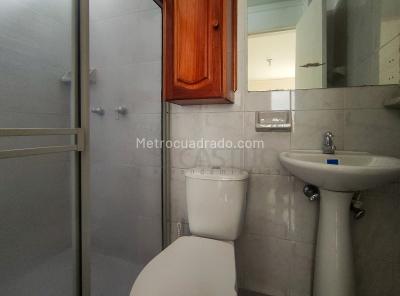 Casa de 3 alcobas en arriendo en Belen Vicuña, Medellín, 70 m² · foto 9 de 10