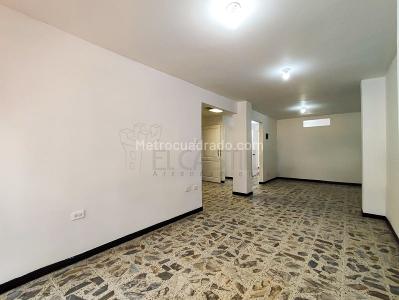 Apartamento en arriendo en Belen Los Molinos, Medellín · foto 3 de 11