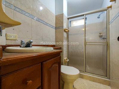 Apartamento en arriendo en Belen Los Molinos, Medellín · foto 9 de 11