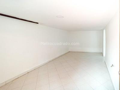 Casa de 4 alcobas en arriendo en Belen La Nubia, Medellín, 160 m² · foto 5 de 20