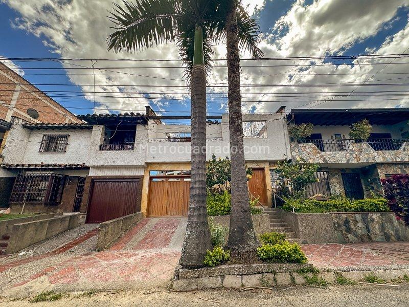 Casa en Arriendo, Almeria, Medellín en Almeria
