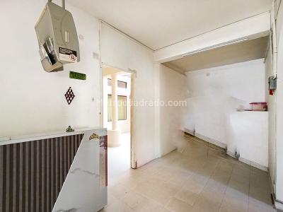Apartamento de 3 alcobas en arriendo en Laureles, Medellín, 220 m² · foto 6 de 12