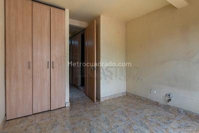 Casa de 3 alcobas en venta en Calasanz, Medellín, 90 m² · foto 5 de 13
