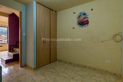 Casa de 3 alcobas en venta en Calasanz, Medellín, 90 m² · foto 6 de 13