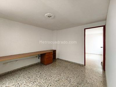 Apartamento de 4 alcobas en arriendo en Belen Patuca, Medellín, 155 m² · foto 8 de 16