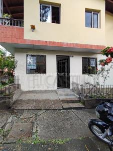 Apartaestudio en arriendo en Belen Altavista Parte Baja, Medellín, 30 m² · foto 1 de 6