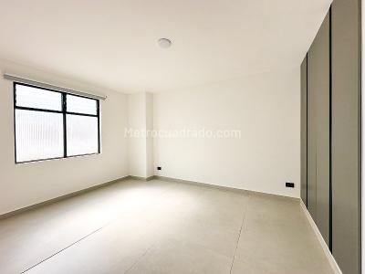 Apartamento de 3 alcobas en arriendo en Florida Nueva, Medellín, 146 m² · foto 10 de 17