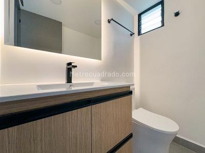 Apartamento de 3 alcobas en arriendo en Florida Nueva, Medellín, 146 m² · foto 14 de 17